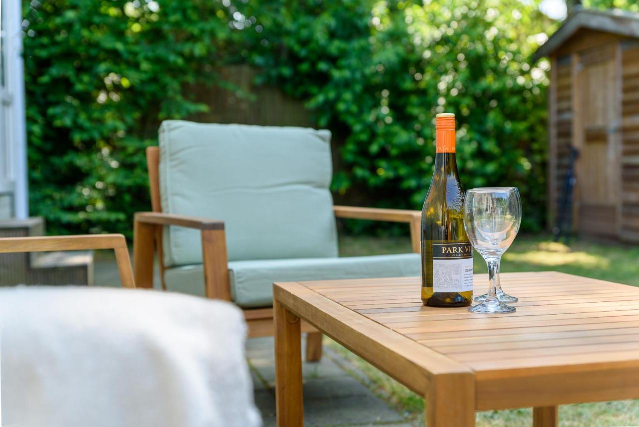 Chalet Met Eigen Tuin Aan De Veluwse Bosrand Putten Eksteriør bilde