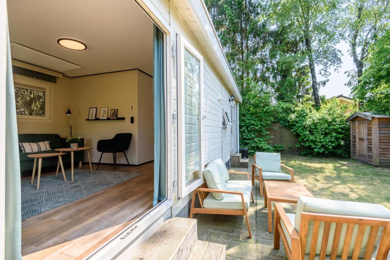 Chalet Met Eigen Tuin Aan De Veluwse Bosrand Putten Eksteriør bilde